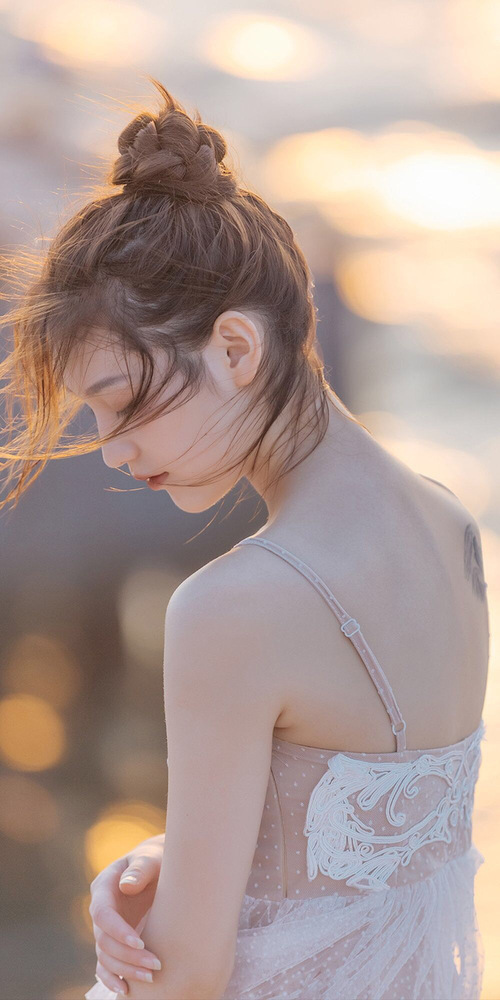 跨界奇迹日，佩德里助阿根廷击败巴萨后，空降NBA季后赛接管比赛