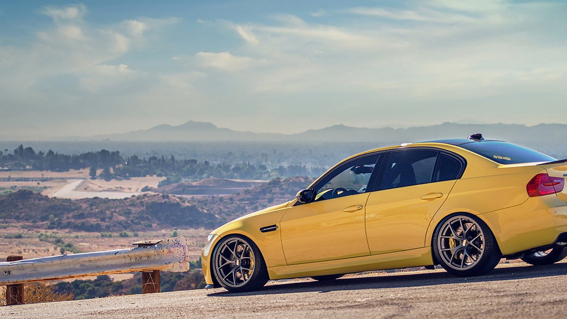 开云体育入口-双域争锋，英超焦点战的悬念与篮网碾压浙江队的启示—论体育事件的唯一性