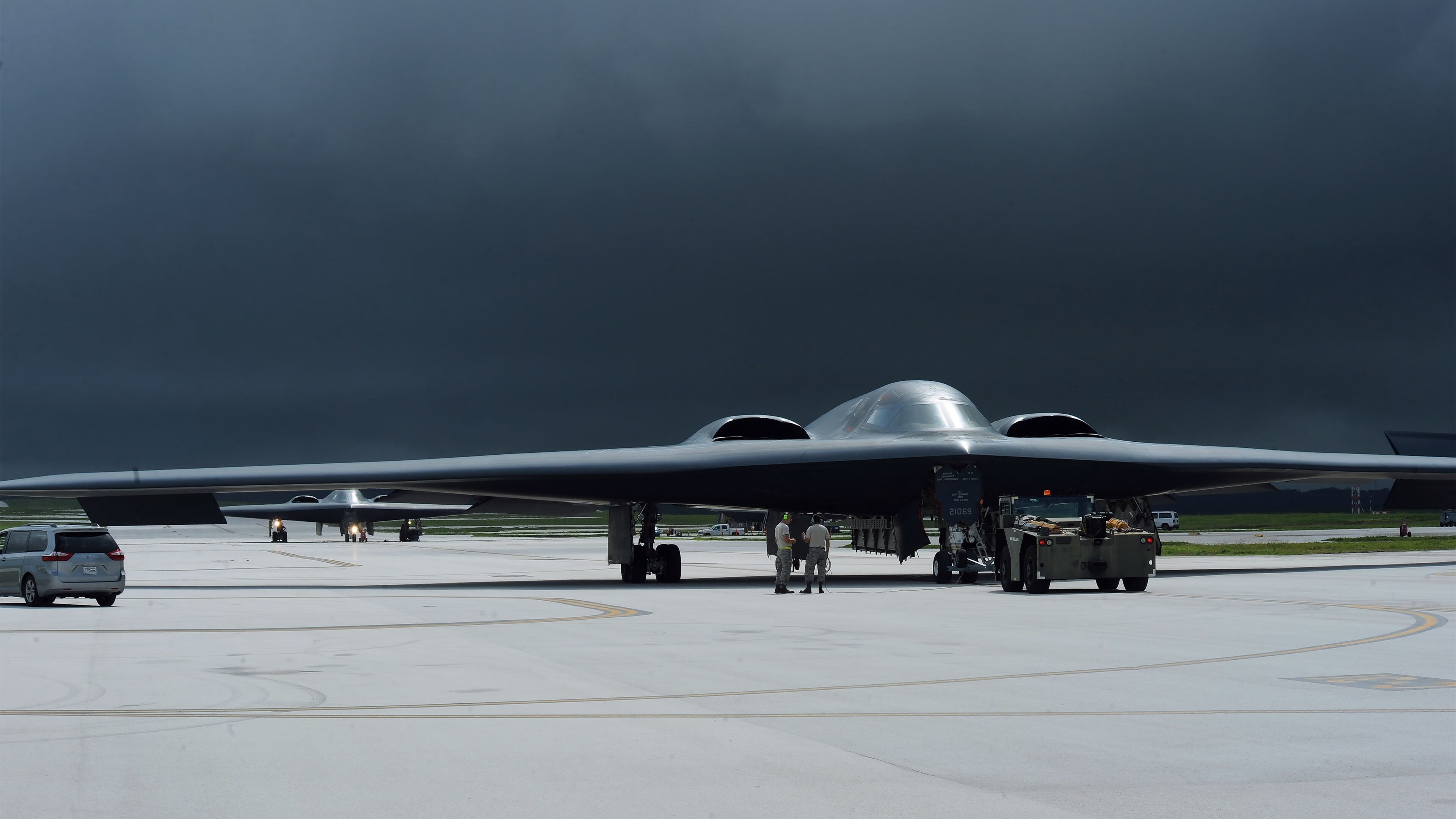 一,王权交替之夜,猛龙撕碎狼群纪录,哈利伯顿加冕新控卫之神二,12连胜遭噬骨啃咬,谁才是真正的北境之王?哈利伯顿给出答案