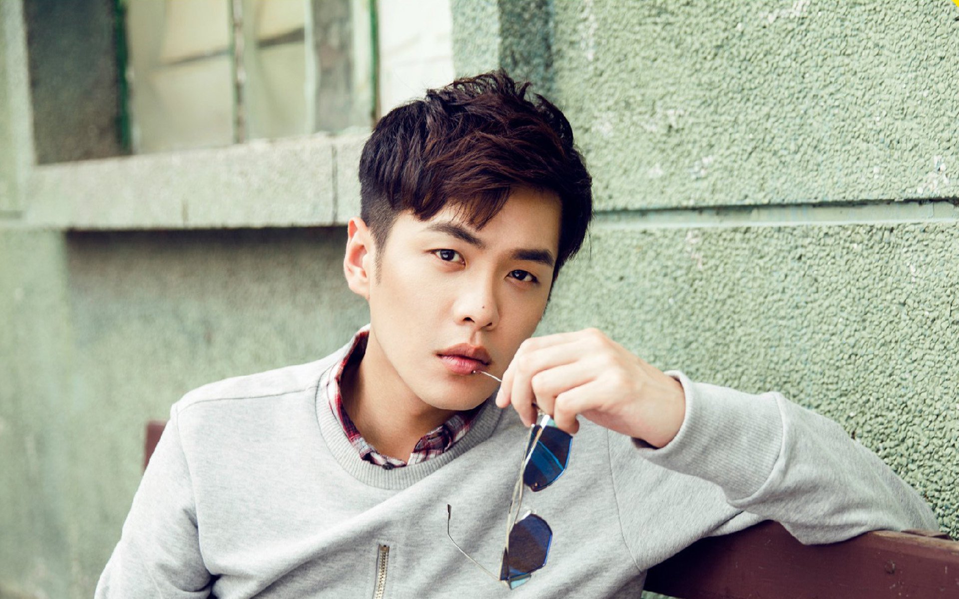 开云体育官网-当维京战吼响彻NBA球馆，莱万与冰岛的坐标校准